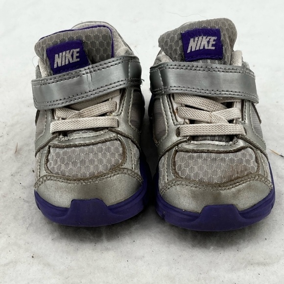 NIKE Toddler Girls Fusion St 2 Silver/Purple/Pink Size: 6 - Picture 6 of 7